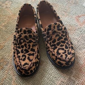 Re/Done Tan and Black Patterned Loafers